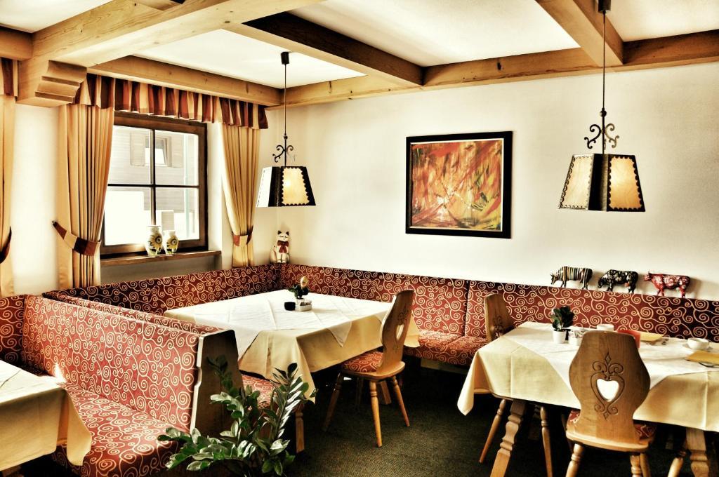 Hotel Panorama Garni Ingrid Toblach Exteriér fotografie