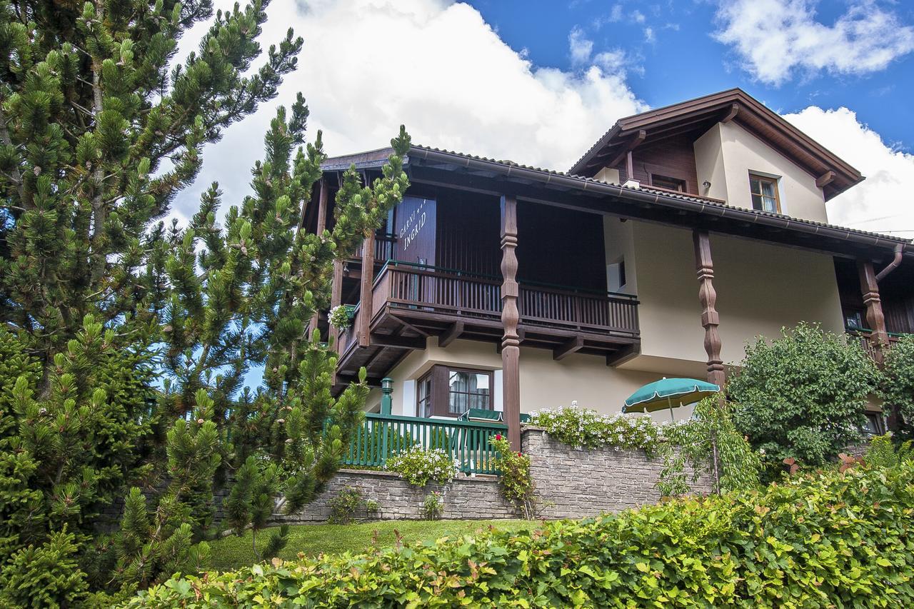Hotel Panorama Garni Ingrid Toblach Exteriér fotografie
